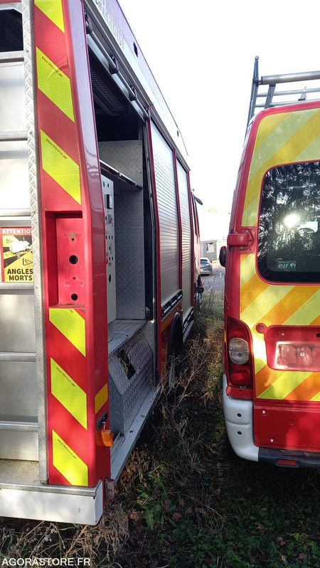 RENAULT - MIDLUM - 2006 - 785BND57 - Camion: photos 4 RENAULT - MIDLUM - 2006 - 785BND57 - Camion: photos 4