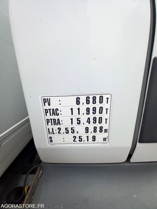 RENAULT MIDLUM - 2014 - 480000 Kms - Camion: photos 5 RENAULT MIDLUM - 2014 - 480000 Kms - Camion: photos 5