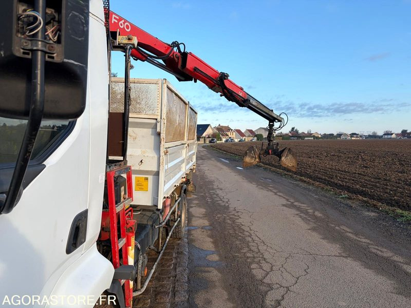 RENAULT MIDLUM GRUE - 2003 -143000km - Camion: photos 3 RENAULT MIDLUM GRUE - 2003 -143000km - Camion: photos 3