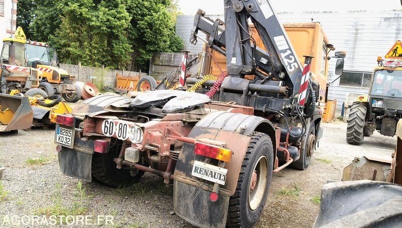 RENAULT RVI R310 - 1984 - 647962km - 8265KQ32 - Camion: photos 2 RENAULT RVI R310 - 1984 - 647962km - 8265KQ32 - Camion: photos 2