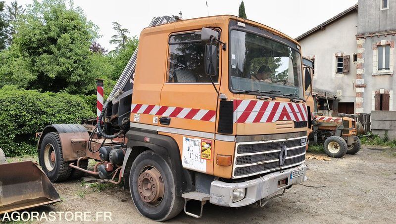 RENAULT RVI R310 - 1984 - 647962km - 8265KQ32 - Camion: photos 1 RENAULT RVI R310 - 1984 - 647962km - 8265KQ32 - Camion: photos 1
