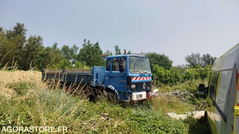 Renault S150 4x4 turbo - 1991 - 387236km - Camion: photos 2 Renault S150 4x4 turbo - 1991 - 387236km - Camion: photos 2