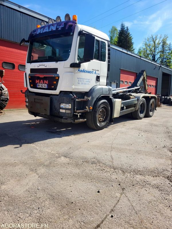 Camion ampliroll man tgs 33 400 - 827 000 KMS - 2009 - Camion ampliroll: photos 4 Camion ampliroll man tgs 33 400 - 827 000 KMS - 2009 - Camion ampliroll: photos 4