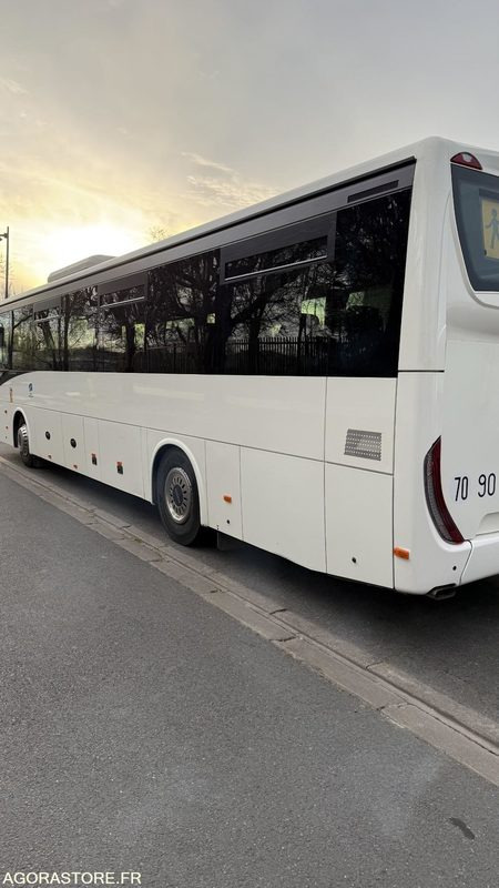 Car IVECO CROSSWAY EURO 6 2015 103 000 km CT OK - Bus scolaire: photos 4 Car IVECO CROSSWAY EURO 6 2015 103 000 km CT OK - Bus scolaire: photos 4