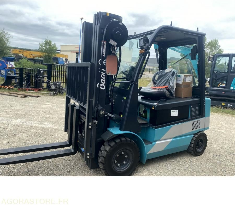 Chariot élévateur NEUF BAOLI KBE30N 3T ELECTRIQUE - Chariot élévateur électrique: photos 2 Chariot élévateur NEUF BAOLI KBE30N 3T ELECTRIQUE - Chariot élévateur électrique: photos 2