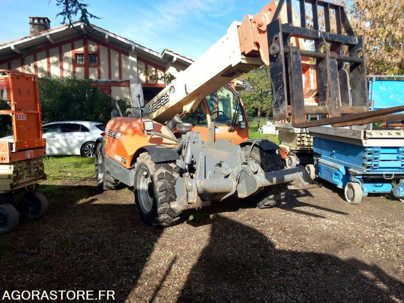 Chariot télescopique JLG 4013 - Chariot télescopique: photos 1 Chariot télescopique JLG 4013 - Chariot télescopique: photos 1