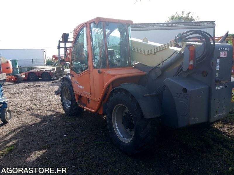 Chariot télescopique JLG 4013 - Chariot télescopique: photos 3 Chariot télescopique JLG 4013 - Chariot télescopique: photos 3