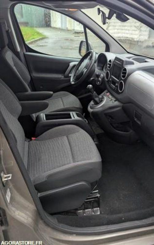 Citroën Berlingo 1.6 BlueHDi 100ch (B9) – 12/2015 – 50000 km – Crit'Air 2 - Voiture: photos 5 Citroën Berlingo 1.6 BlueHDi 100ch (B9) – 12/2015 – 50000 km – Crit'Air 2 - Voiture: photos 5