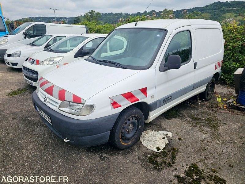 Citroën Berlingo - 2001 - 259965km - 2165TJ76 - Fourgonnette: photos 1 Citroën Berlingo - 2001 - 259965km - 2165TJ76 - Fourgonnette: photos 1
