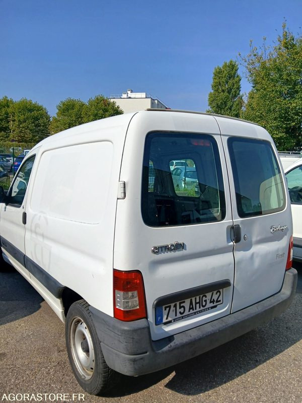 Citroën Berlingo 715 AHG 42 64 973 KMS - Fourgonnette: photos 3 Citroën Berlingo 715 AHG 42 64 973 KMS - Fourgonnette: photos 3