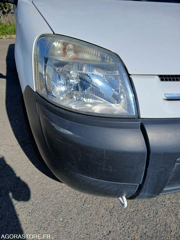 Fourgonnette Citroën Berlingo 752-AGX-42: photos 13 Fourgonnette Citroën Berlingo 752-AGX-42: photos 13