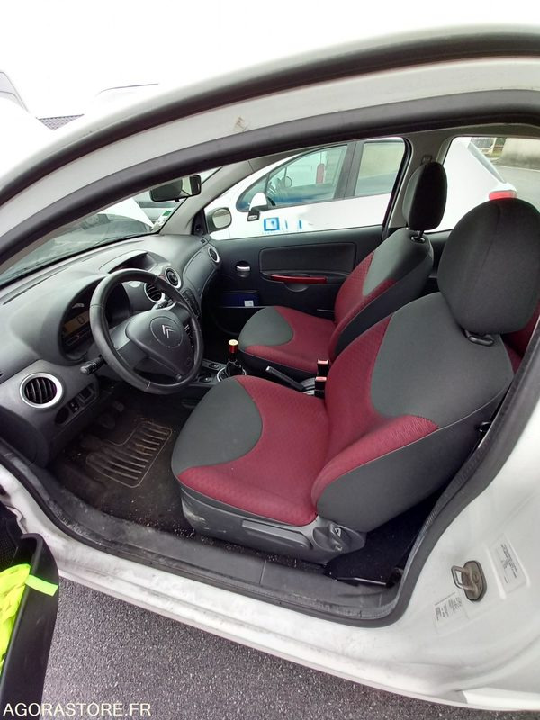 Voiture Citroen C2 AD508QG: photos 7