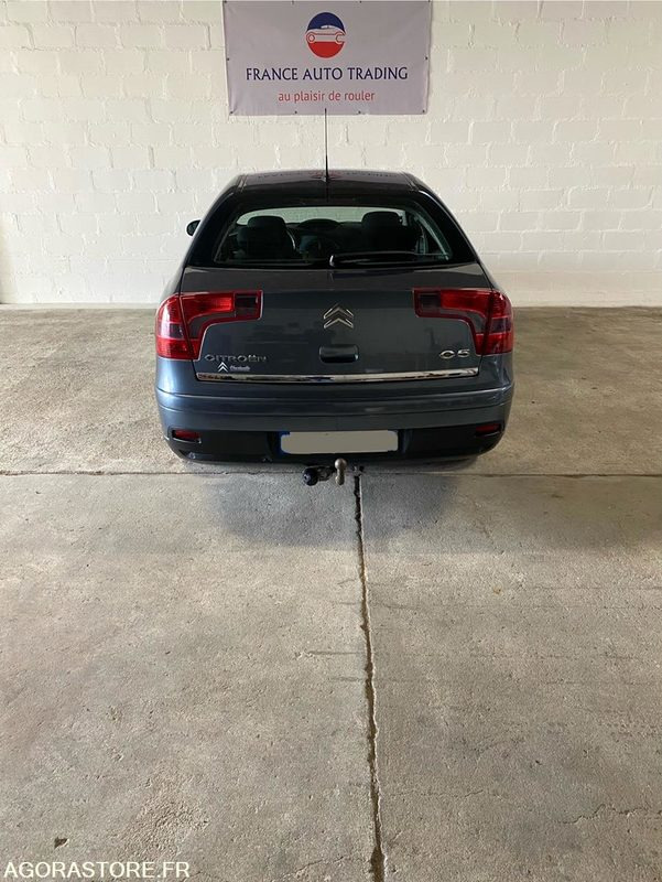 Citroën C5 1.6 HDi FAP 16V 110 cv - 2007 - Voiture: photos 5 Citroën C5 1.6 HDi FAP 16V 110 cv - 2007 - Voiture: photos 5