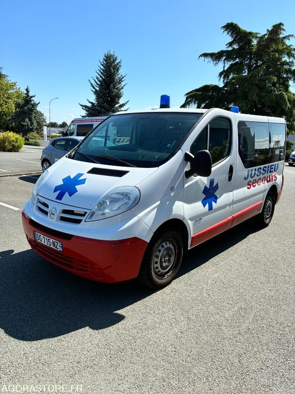 DG-715-NZ - Roulant - VASP - NISSAN PRIMASTAR - 178 174 Kms - Ambulance: photos 1 DG-715-NZ - Roulant - VASP - NISSAN PRIMASTAR - 178 174 Kms - Ambulance: photos 1