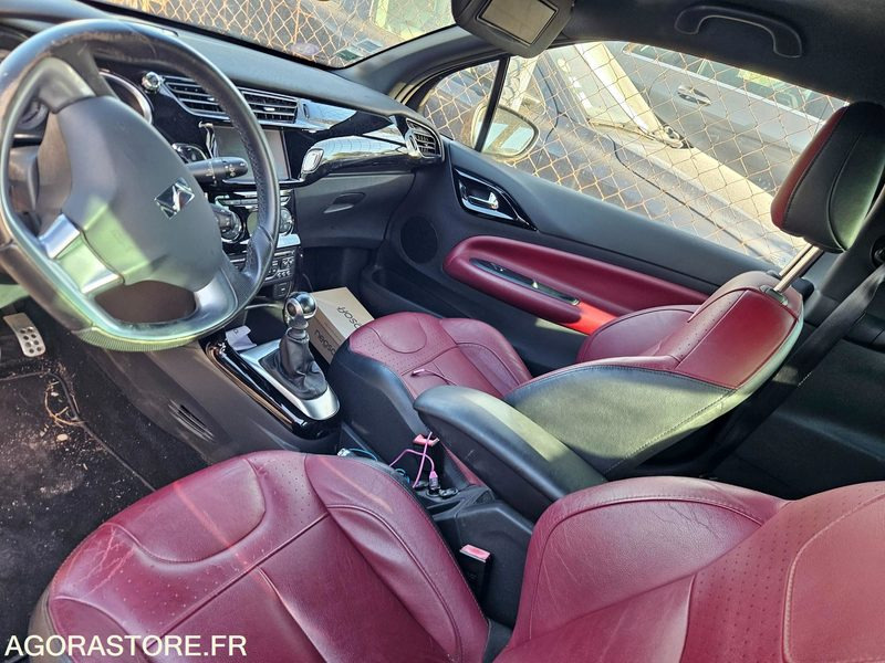 DS3 MOTEUR HS ET SANS CG - Voiture: photos 3 DS3 MOTEUR HS ET SANS CG - Voiture: photos 3