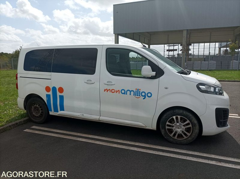 EM-557-ZF - Non Roulant - CITROEN JUMPY SPACE TOURER - VP - 9PLACES - 277 073Kms - Minibus, Transport de personnes: photos 3 EM-557-ZF - Non Roulant - CITROEN JUMPY SPACE TOURER - VP - 9PLACES - 277 073Kms - Minibus, Transport de personnes: photos 3
