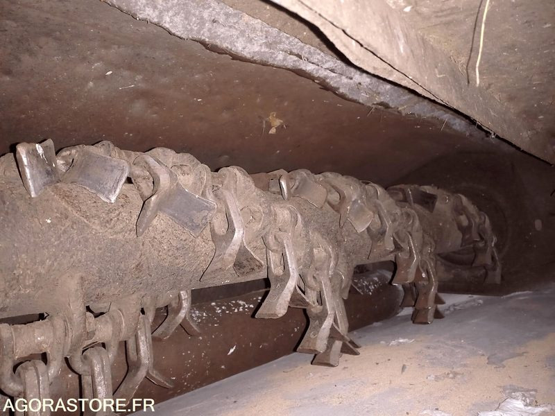 EPAREUSE BOMFORD FALCON 550 M DE 2006 - Epareuse: photos 4 EPAREUSE BOMFORD FALCON 550 M DE 2006 - Epareuse: photos 4