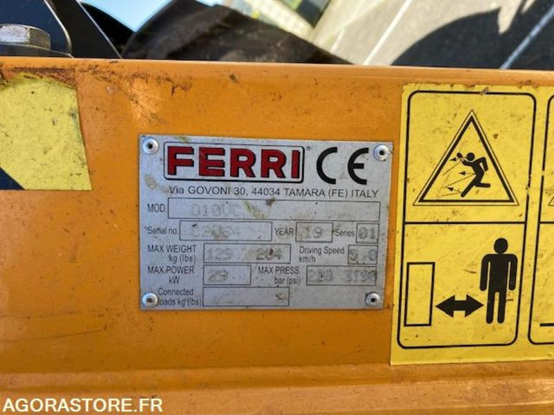 EPAREUSE FERRI type T430D - Epareuse: photos 3 EPAREUSE FERRI type T430D - Epareuse: photos 3