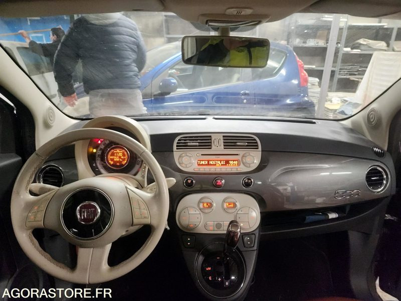 FIAT 500 - Voiture: photos 3 FIAT 500 - Voiture: photos 3