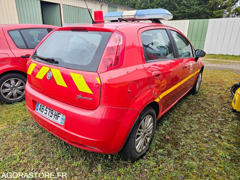 FIAT PUNTO 149745kms 2009 - AB579HF - Voiture: photos 3 FIAT PUNTO 149745kms 2009 - AB579HF - Voiture: photos 3