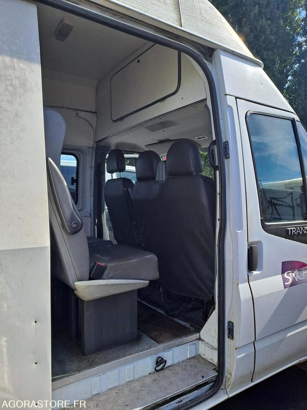 FORD | TRANSIT | 2009 | 140117KM - Fourgon utilitaire: photos 4 FORD | TRANSIT | 2009 | 140117KM - Fourgon utilitaire: photos 4