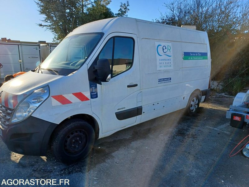FOURGON RENAULT MASTER L2H2 - 204 623 KM - 2010 / BF779EW - Fourgon utilitaire: photos 2 FOURGON RENAULT MASTER L2H2 - 204 623 KM - 2010 / BF779EW - Fourgon utilitaire: photos 2