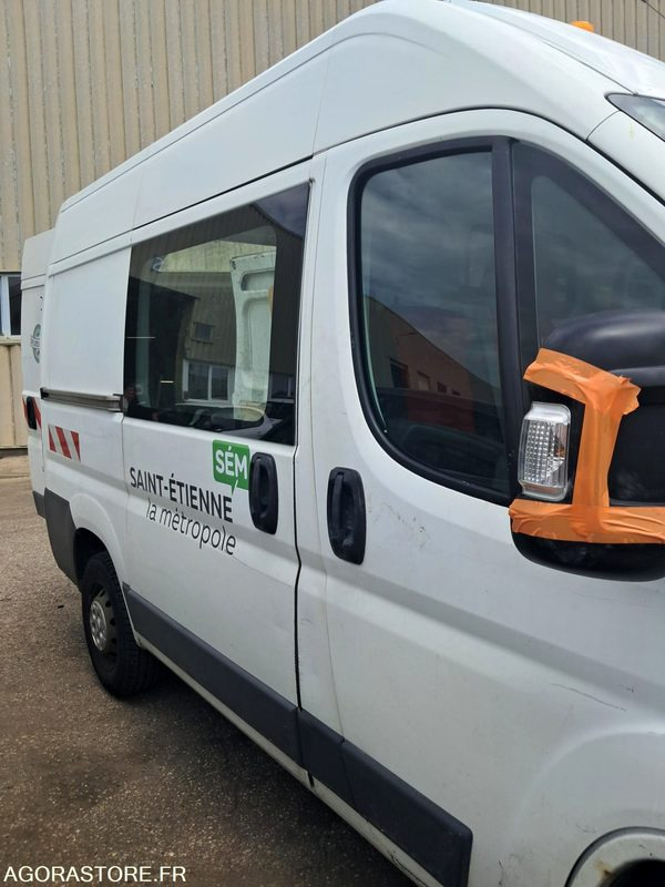 Fiat Ducato BY-748-HS - Fourgonnette: photos 4 Fiat Ducato BY-748-HS - Fourgonnette: photos 4