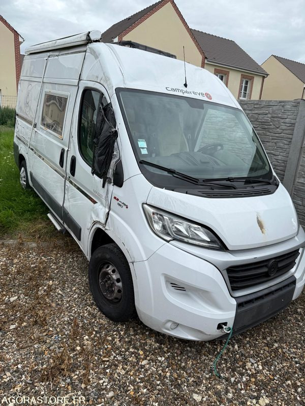 Fiat Ducato, camping-car - 2017 - 62000km - accidenté - Fourgon aménagé: photos 1 Fiat Ducato, camping-car - 2017 - 62000km - accidenté - Fourgon aménagé: photos 1