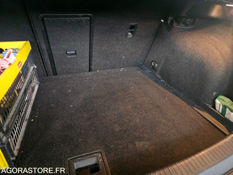 GOLF 1'4 TSI - Voiture: photos 3 GOLF 1'4 TSI - Voiture: photos 3