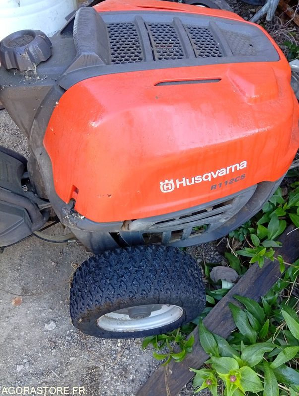 HUSQVARNA RIDER R112C5 - Motofaucheuse: photos 3 HUSQVARNA RIDER R112C5 - Motofaucheuse: photos 3