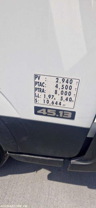 HYDROCUREUR NISSAN CABSTAR - 2008 - 105000km - AVEC TELECOMMANDE - Camion hydrocureur: photos 2 HYDROCUREUR NISSAN CABSTAR - 2008 - 105000km - AVEC TELECOMMANDE - Camion hydrocureur: photos 2
