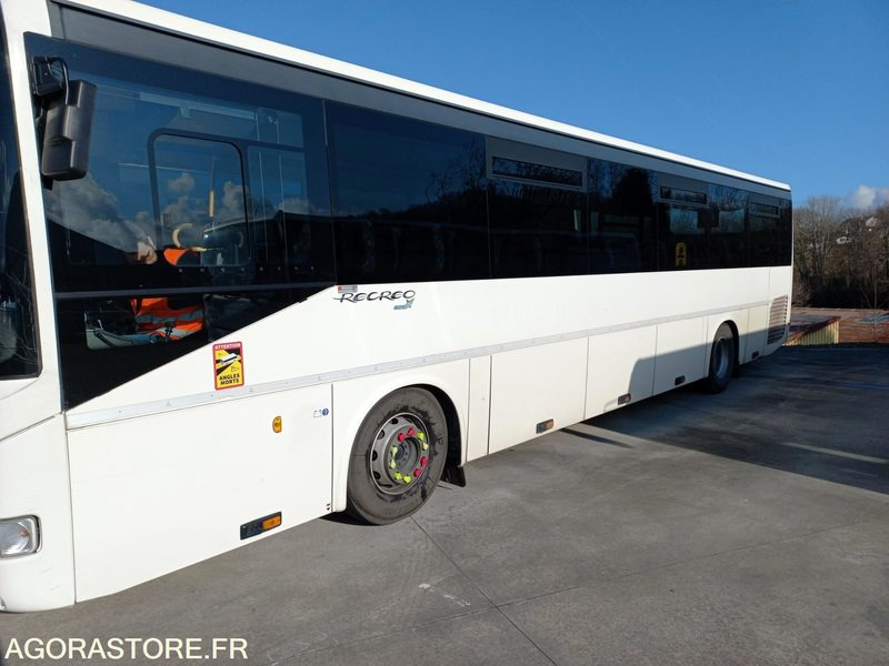 IRISBUS - RECREO - 2009 / 253000 KM - AC511ME (13531 / 2978) - Bus scolaire: photos 3 IRISBUS - RECREO - 2009 / 253000 KM - AC511ME (13531 / 2978) - Bus scolaire: photos 3