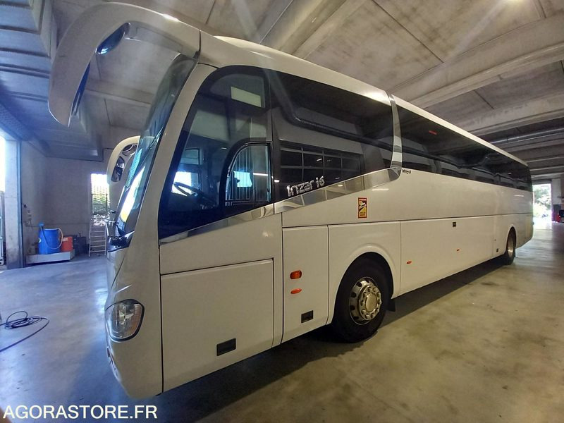 IRIZAR I6 N°196067 - Bus scolaire: photos 3 IRIZAR I6 N°196067 - Bus scolaire: photos 3