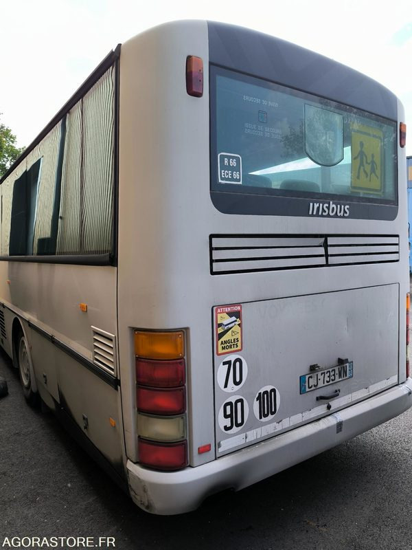 IVECO IRISBUS - 2005 - 486899km - 63 places - Bus scolaire: photos 4 IVECO IRISBUS - 2005 - 486899km - 63 places - Bus scolaire: photos 4