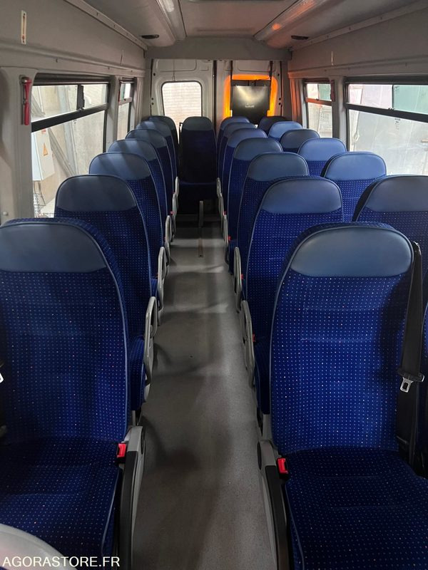 Iveco daily 08/2016 22 +1 places 240 000 kms - Bus scolaire: photos 4 Iveco daily 08/2016 22 +1 places 240 000 kms - Bus scolaire: photos 4