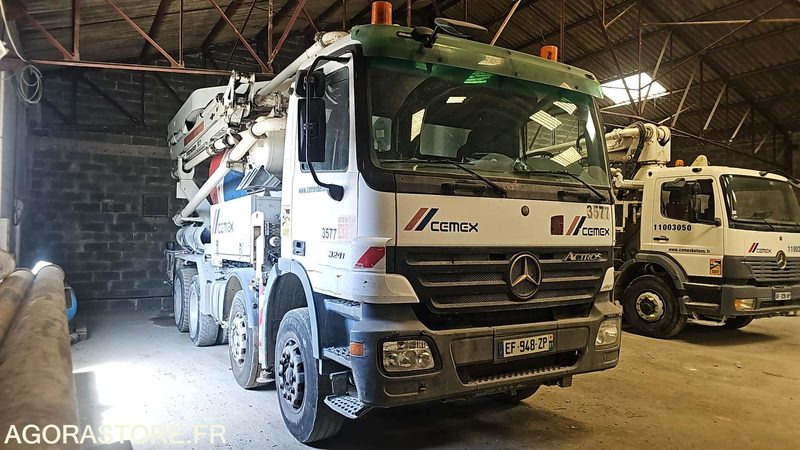 MALAXEUR POMPE A BETON MERCEDES ACTROS - 2006 / 351 902 KM -EXCLUSIVEMENT EXPORT - Camion malaxeur pompe: photos 2 MALAXEUR POMPE A BETON MERCEDES ACTROS - 2006 / 351 902 KM -EXCLUSIVEMENT EXPORT - Camion malaxeur pompe: photos 2