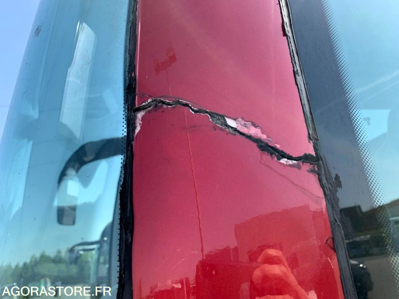 MAN R09 13 metres 2015 - 898600 kms - EURO 6 - Autocar: photos 4 MAN R09 13 metres 2015 - 898600 kms - EURO 6 - Autocar: photos 4