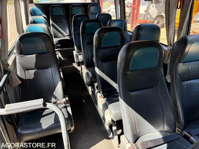 MERCEDES 413 DIESEL 17 PL - 2006 - 312 800 kms - Minibus, Transport de personnes: photos 5 MERCEDES 413 DIESEL 17 PL - 2006 - 312 800 kms - Minibus, Transport de personnes: photos 5