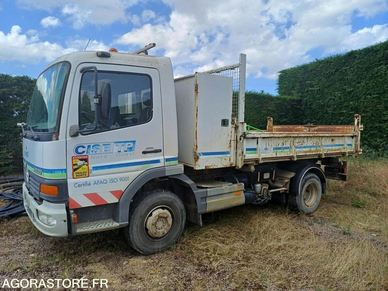 MERCEDES - ATEGO B 918 BENNE AVEC COFFRE - 2002 / 321065KMS (09/2019) - 6487XW14 - Camion benne: photos 1 MERCEDES - ATEGO B 918 BENNE AVEC COFFRE - 2002 / 321065KMS (09/2019) - 6487XW14 - Camion benne: photos 1
