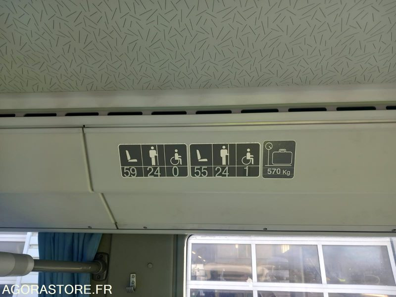 MERCEDES INTOURO N°083146 - Bus scolaire: photos 4 MERCEDES INTOURO N°083146 - Bus scolaire: photos 4