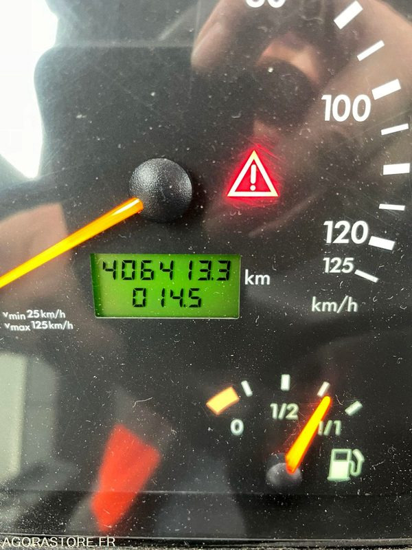 MERCEDES INTOURO N°093308 - Bus scolaire: photos 5 MERCEDES INTOURO N°093308 - Bus scolaire: photos 5