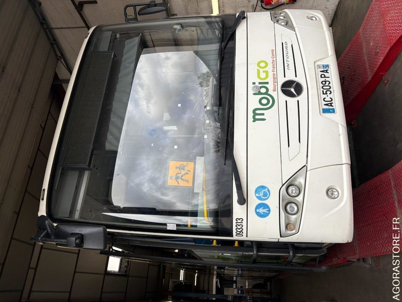 MERCEDES INTOURO N°093313 - Bus scolaire: photos 3 MERCEDES INTOURO N°093313 - Bus scolaire: photos 3