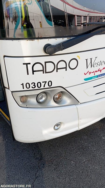 MERCEDES INTOURO N°103070 - Minibus, Transport de personnes: photos 4 MERCEDES INTOURO N°103070 - Minibus, Transport de personnes: photos 4