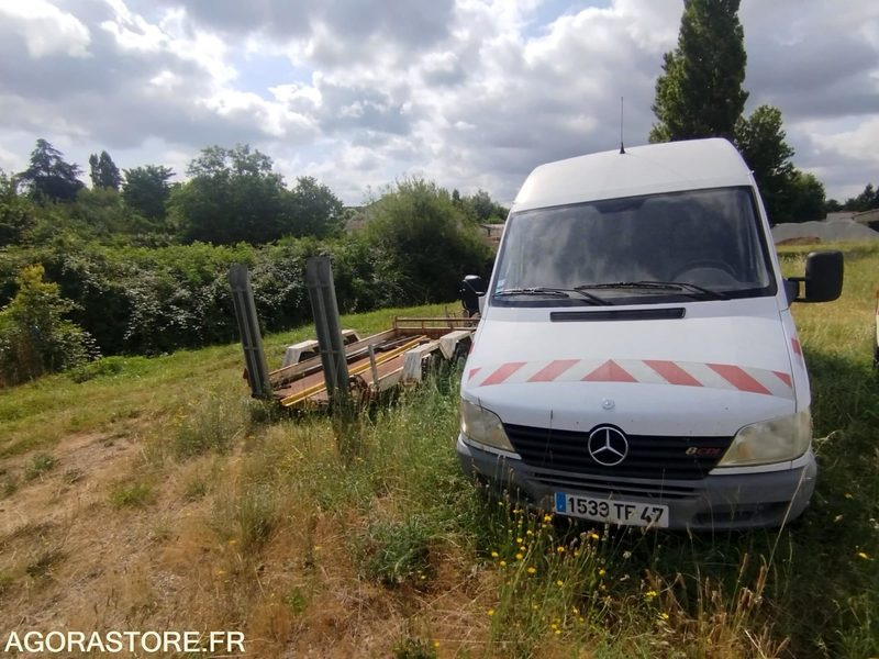 MERCEDES SPRINTER - 2009 - 2095550 KM - Fourgon utilitaire: photos 1 MERCEDES SPRINTER - 2009 - 2095550 KM - Fourgon utilitaire: photos 1