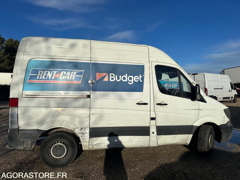 MERCEDES - SPRINTER - 2016 / 323000 KM - Fourgon utilitaire: photos 4 MERCEDES - SPRINTER - 2016 / 323000 KM - Fourgon utilitaire: photos 4