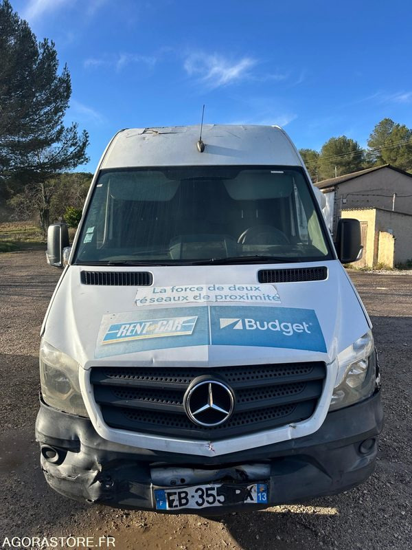 MERCEDES - SPRINTER - 2016 / 323000 KM - Fourgon utilitaire: photos 2 MERCEDES - SPRINTER - 2016 / 323000 KM - Fourgon utilitaire: photos 2