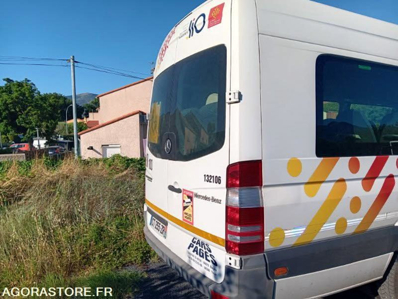 MERCEDES SPRINTER N°132106 - Minibus, Transport de personnes: photos 2 MERCEDES SPRINTER N°132106 - Minibus, Transport de personnes: photos 2
