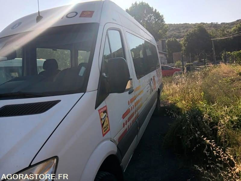 MERCEDES SPRINTER N°132106 - Minibus, Transport de personnes: photos 4 MERCEDES SPRINTER N°132106 - Minibus, Transport de personnes: photos 4