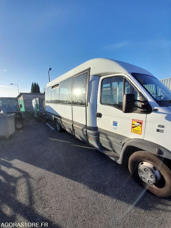 MINI BUS RENAULT MASCOTT - Minibus, Transport de personnes: photos 2 MINI BUS RENAULT MASCOTT - Minibus, Transport de personnes: photos 2