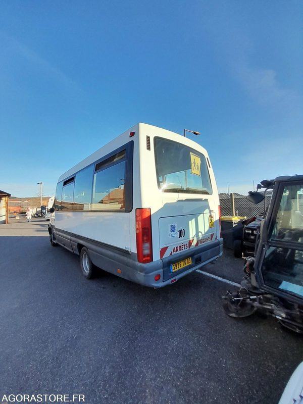 MINI BUS RENAULT MASCOTT - Minibus, Transport de personnes: photos 4 MINI BUS RENAULT MASCOTT - Minibus, Transport de personnes: photos 4